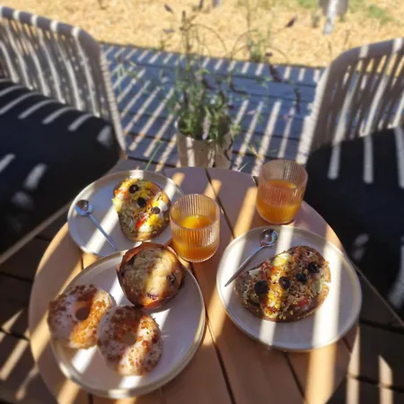 Casa Figarella Каленцана